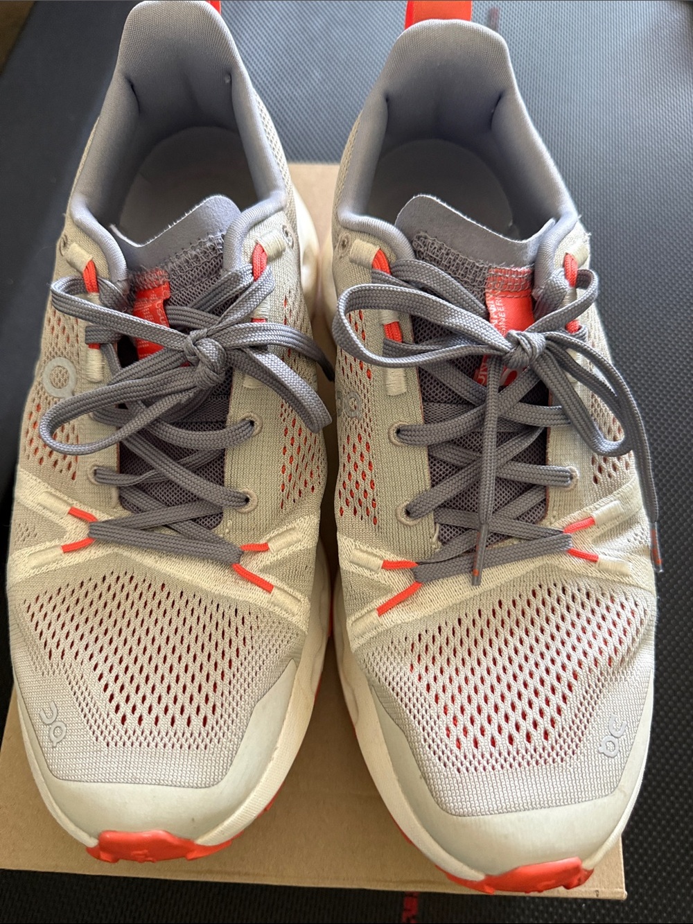 On Running Women's cloudsurfer trail Sneakers